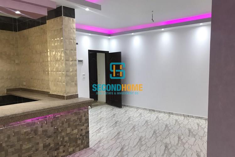 2 bedroom flat in El Kawhter 130 meters